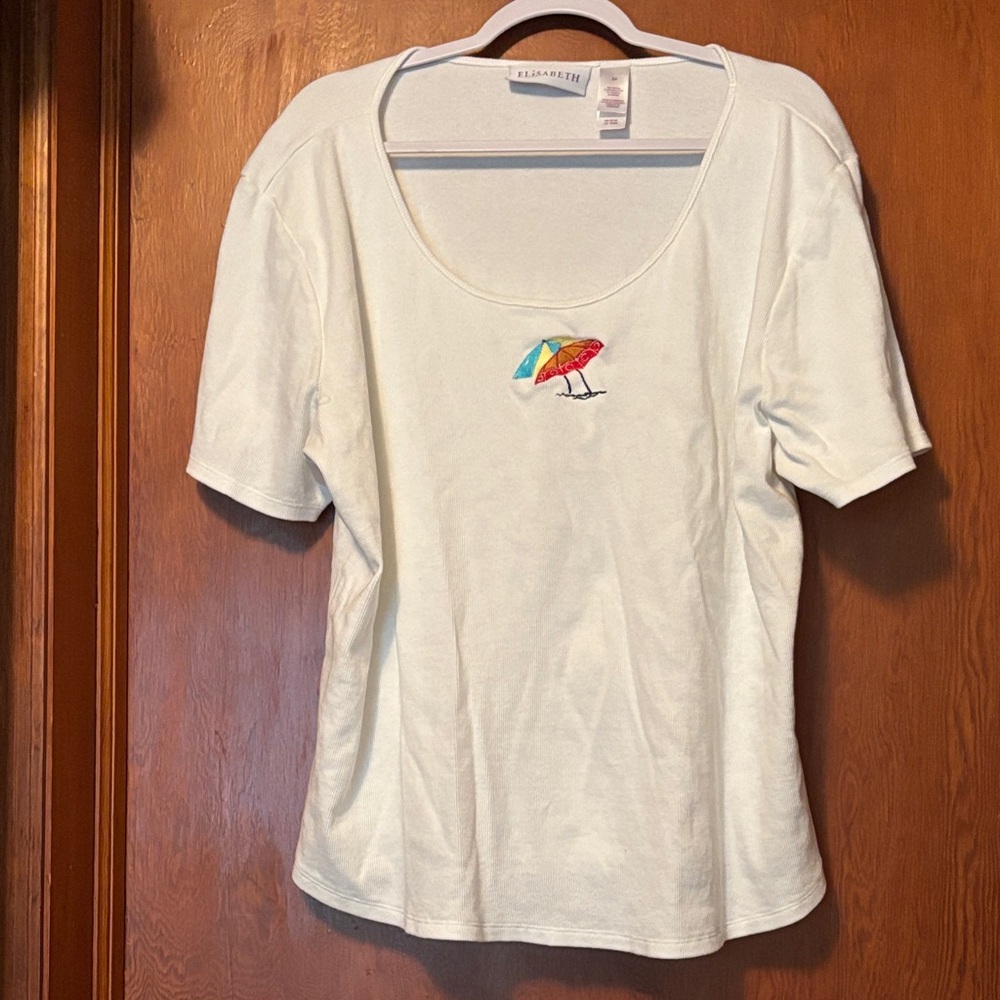 J.Elizabeth Women's Tee with Vibrant Umbrella Motif NWOT 3X